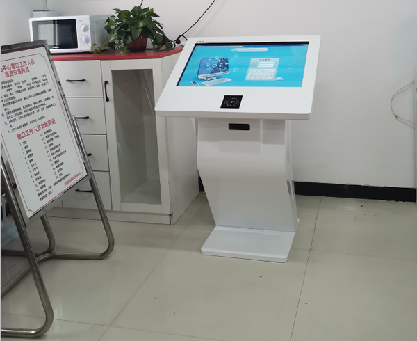 阜陽潁泉區(qū)財政系統(tǒng)8套定制惠農補貼查詢一體機