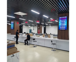 便民升級(jí)！利辛綜治中心排隊(duì)叫號(hào)系統(tǒng)已經(jīng)安裝完成即將投入使用